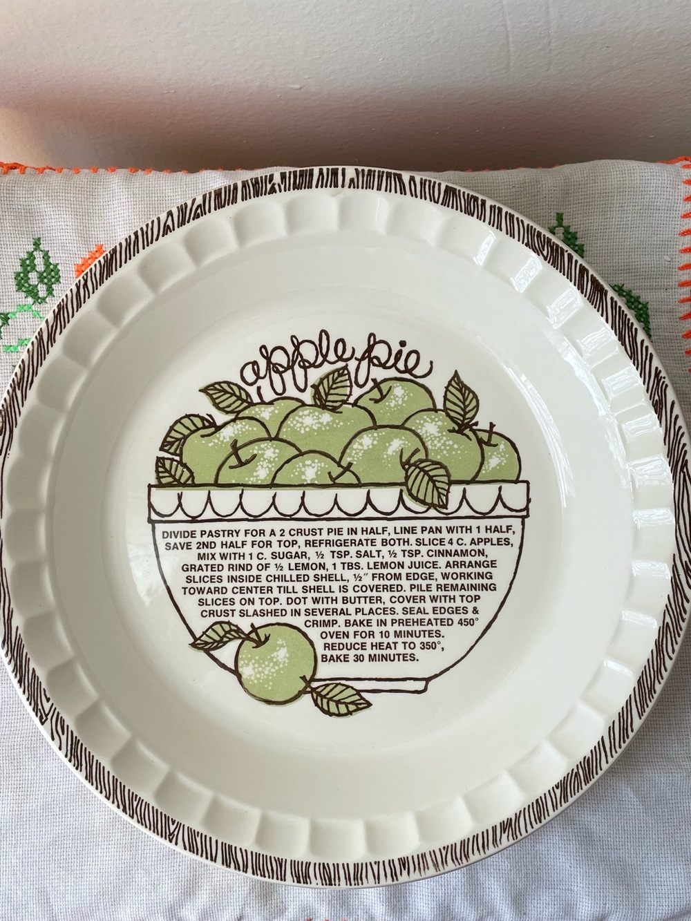 Vintage Apple Pie Recipe Pie Dish